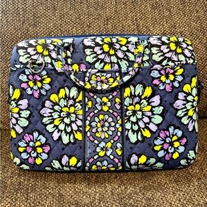 EUC | Vera Bradley | Indigo Pop Laptop Bag